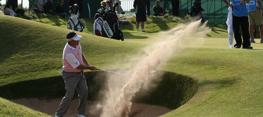 Regole del golf: come affrontare un bunker durante il gioco
